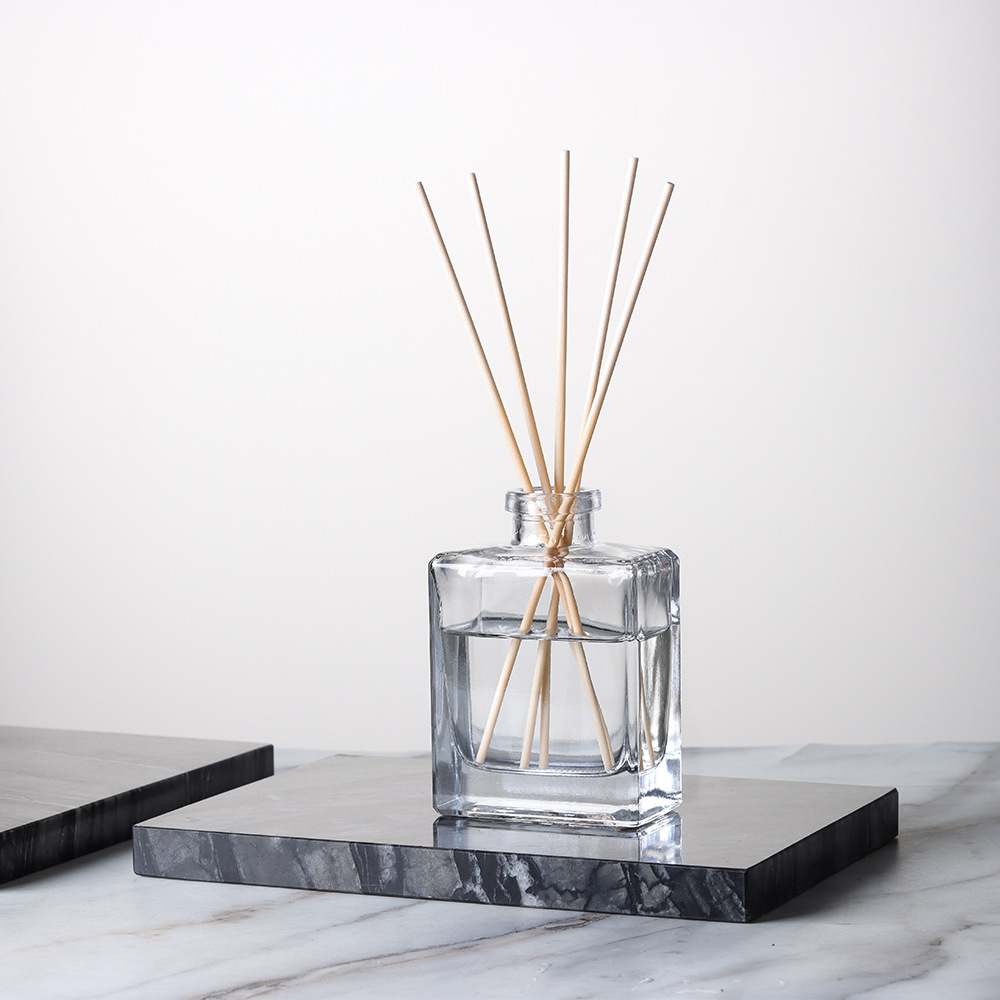 ขวดแก้วทรงสี่เหลี่ยมเรียบง่ายท - Home Fragrance Japan บทวิจารณ์และราคา