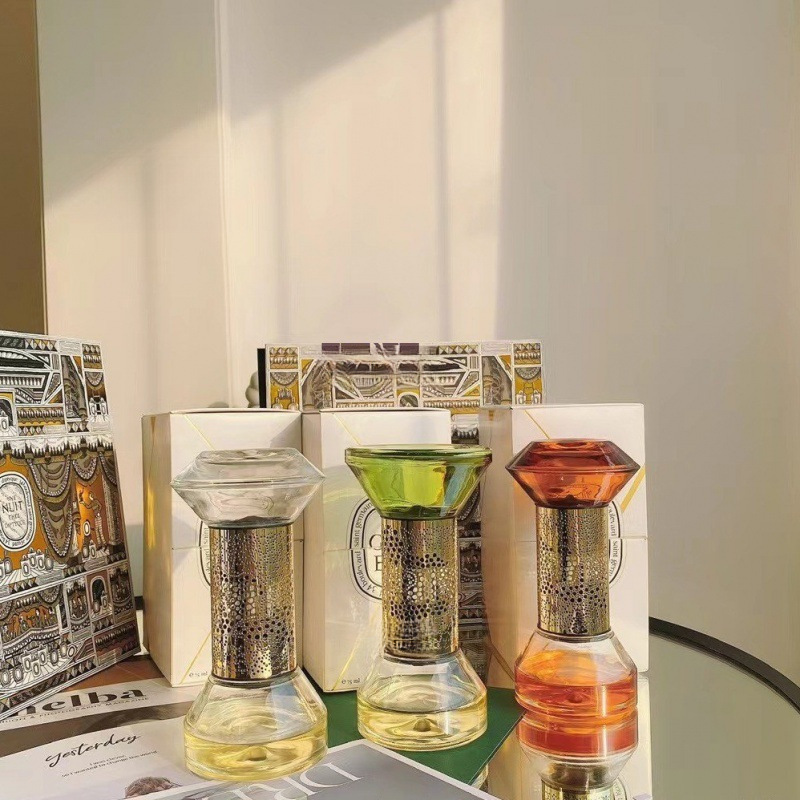 น้ำหอมบอกเวลา Diptyques พร้อมน - Home Fragrance Diptyque บทวิจารณ์และราคา