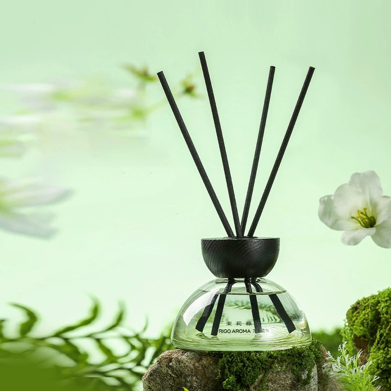 ขวดรีดดิฟฟิวเซอร์ขนาด 200 มล.  - Home Fragrance Reeds บทวิจารณ์และราคา