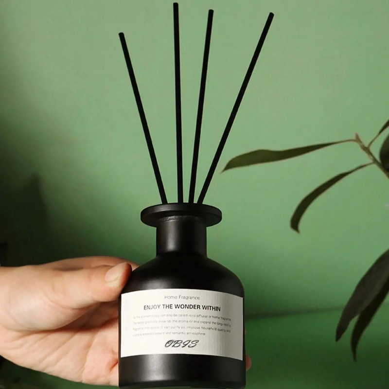 น้ำหอมปรับอากาศในบ้านแบบไม่ใช้ - Home Fragrance Stick บทวิจารณ์และราคา