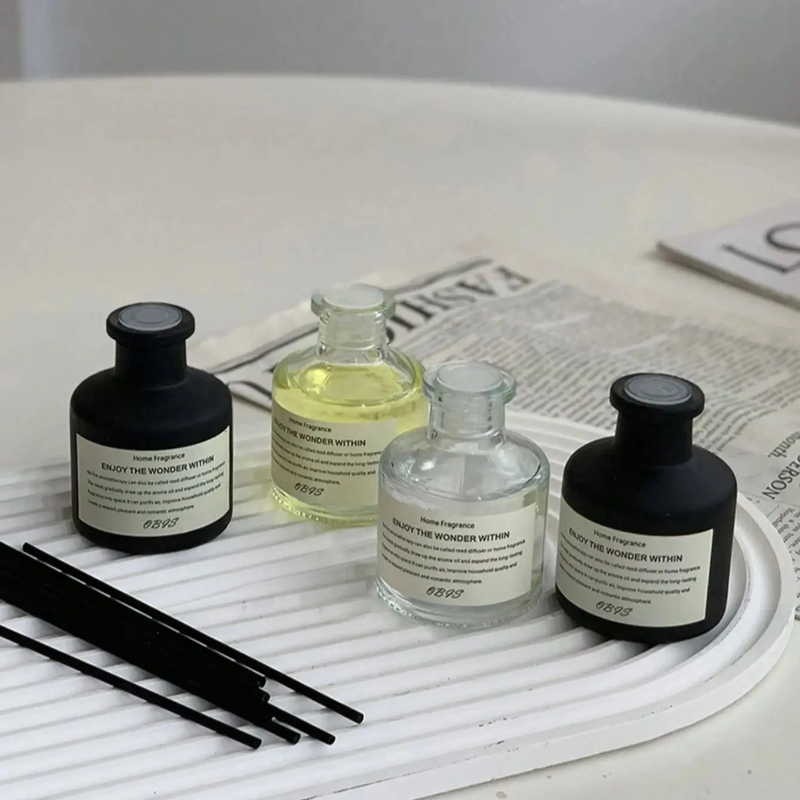 น้ำหอมปรับอากาศในบ้านแบบไม่ใช้ - Home Fragrance Stick บทวิจารณ์และราคา