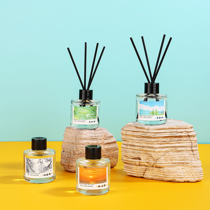 น้ำมันหอมระเหยแบบก้านไม้หอมสไต - Home Fragrance Reeds บทวิจารณ์และราคา
